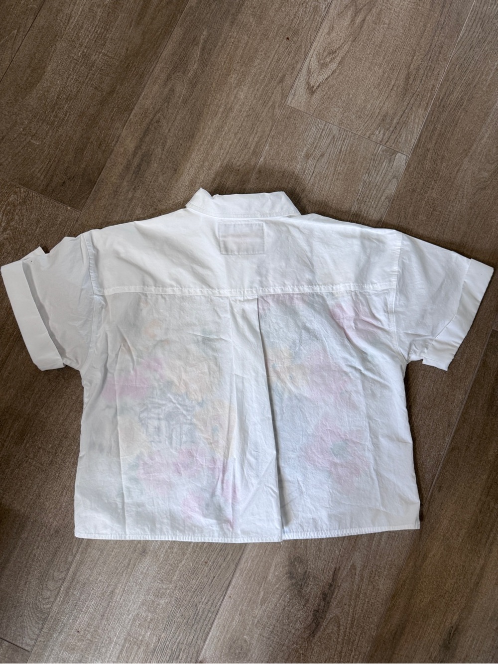 White Floral Short-Sleeve Button-Up Shirt - Picture 2 of 3